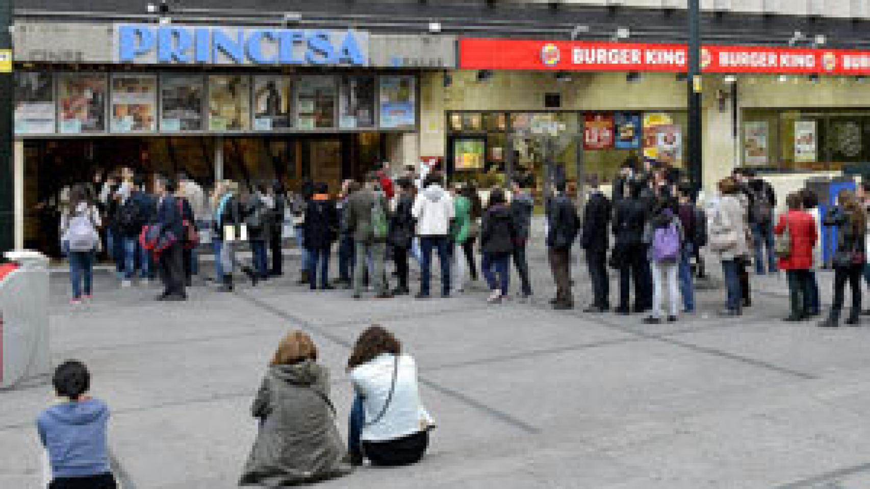 Image: Los miércoles continúa la fiesta