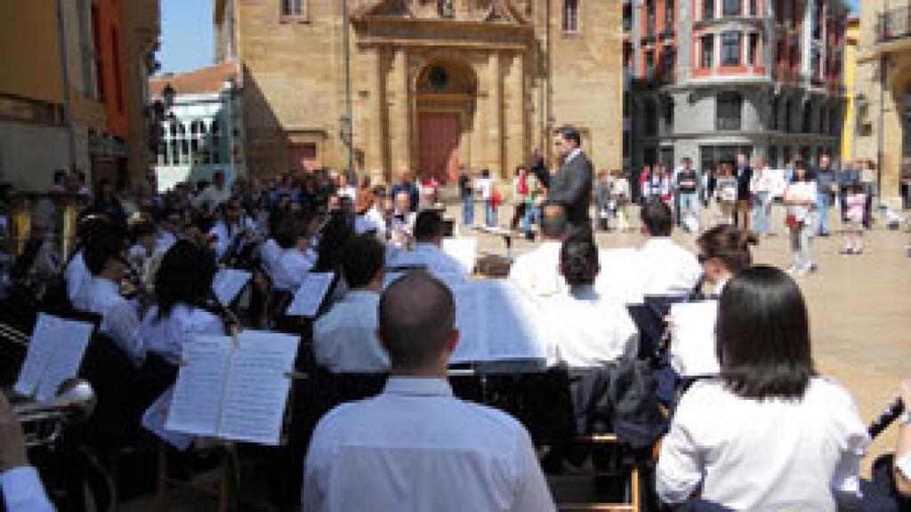 Image: Oviedo, camino del horizonte