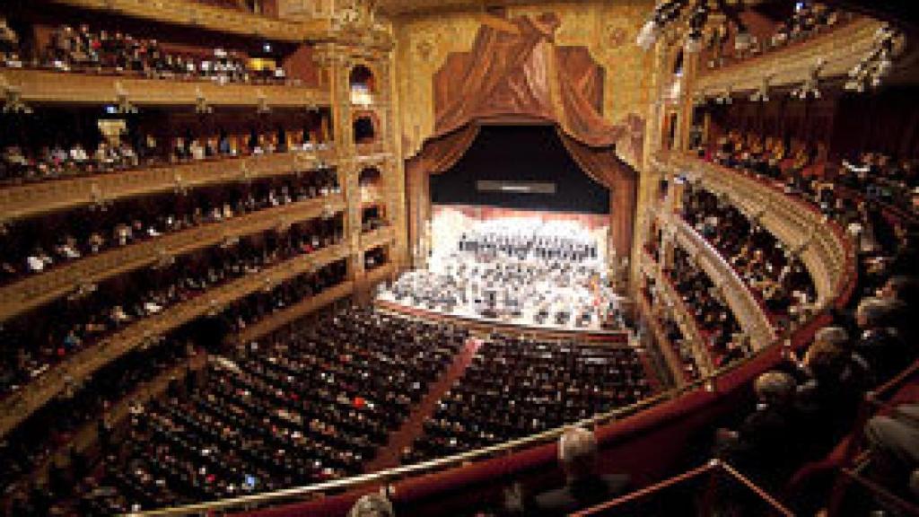 Image: El Teatro Colón vuelve a la vida