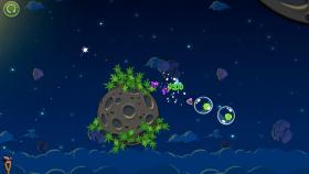 angry-birds-space-03