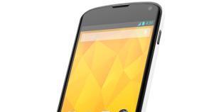 LG Nexus 4 blanco. Características y fecha de lanzamiento oficial.