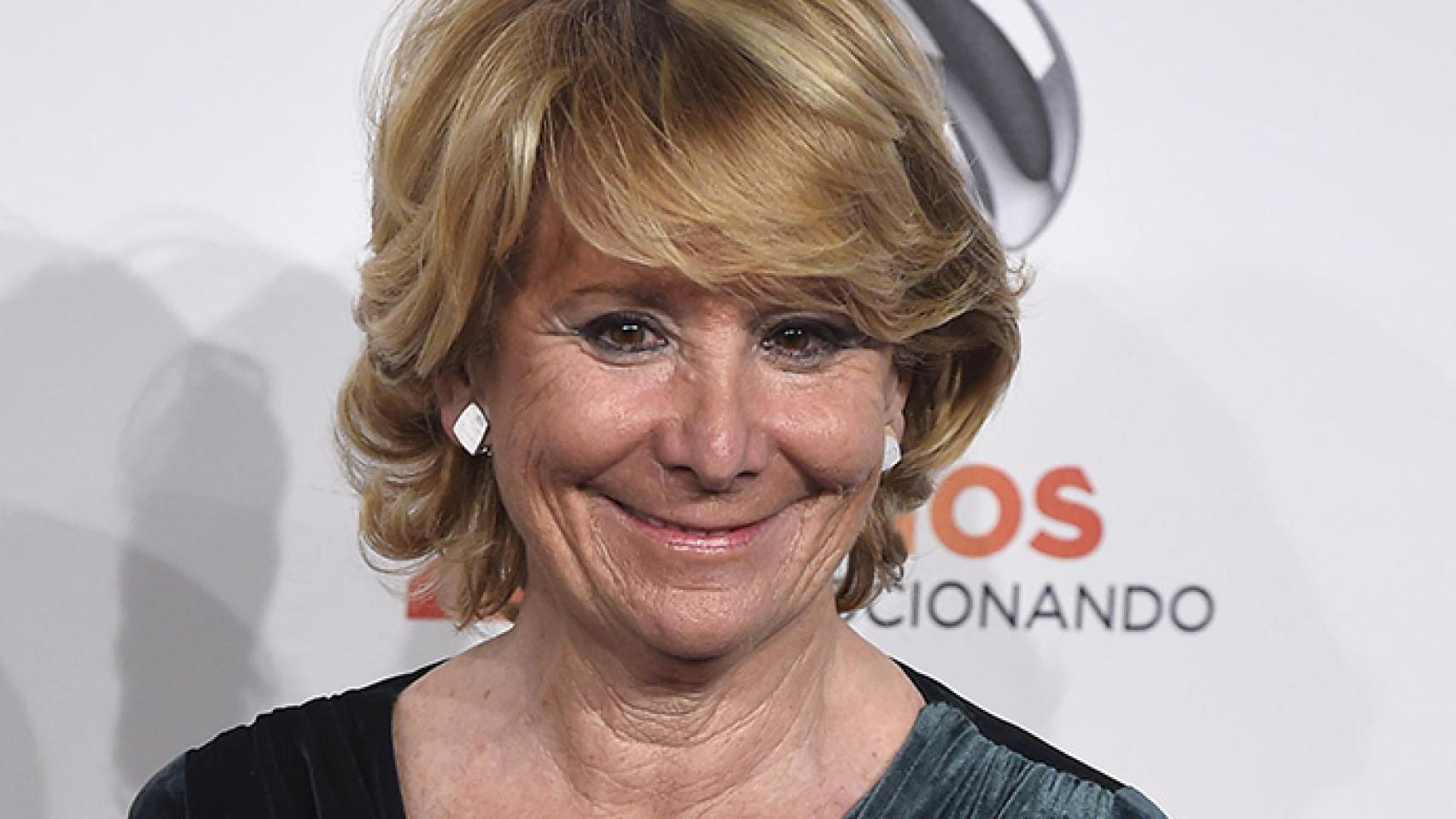 Esperanza Aguirre acude al aniversario de Antena 3 tras su rifirrafe con la cadena