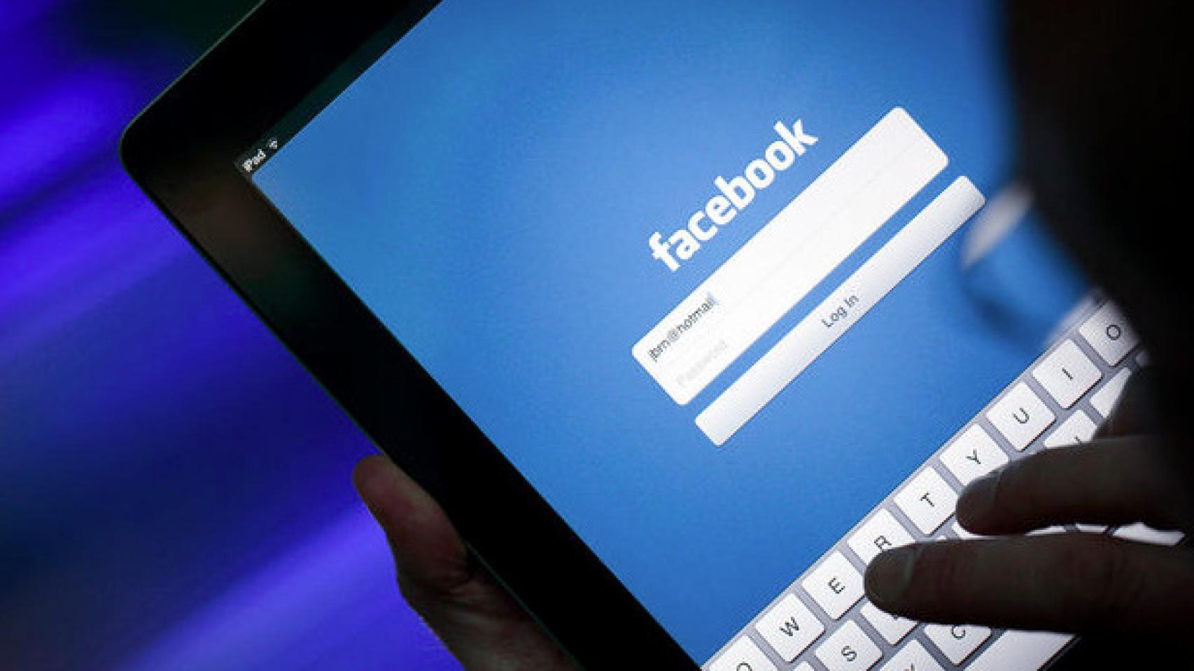 HTC trabaja con Facebook en un nuevo Facebook Phone para 2013