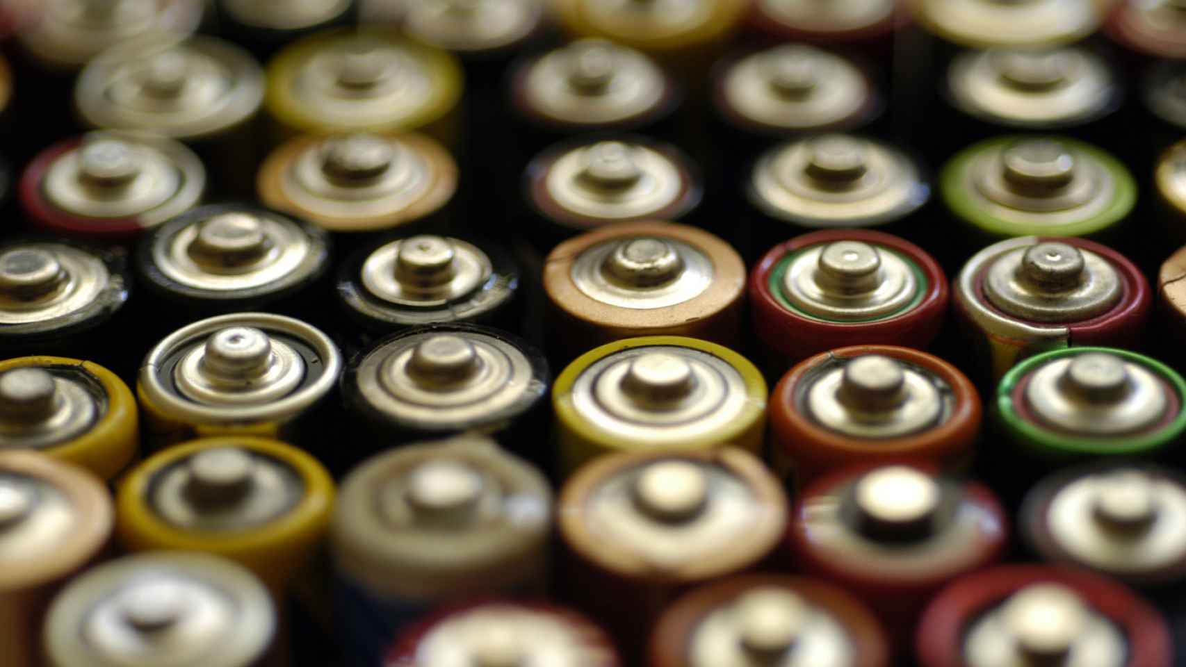 Así serán las baterías del futuro: un repaso a las tecnologías más prometedoras