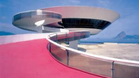 Image: Oscar Niemeyer, el poema en la curva