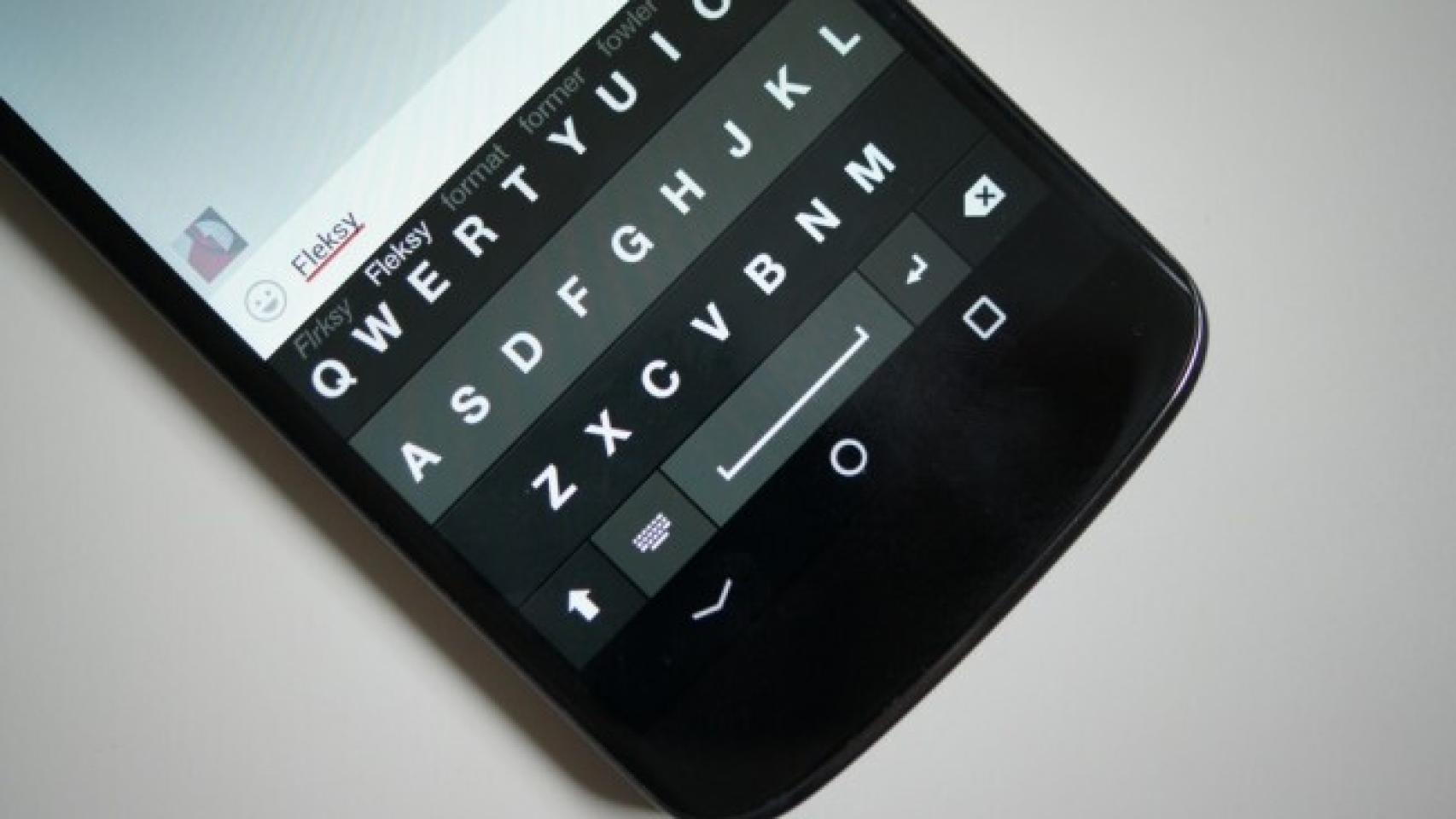 Fleksy, un nuevo teclado centrado en la predicción y autocompletado del texto