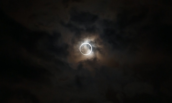 eclipse-solar-japon-2012