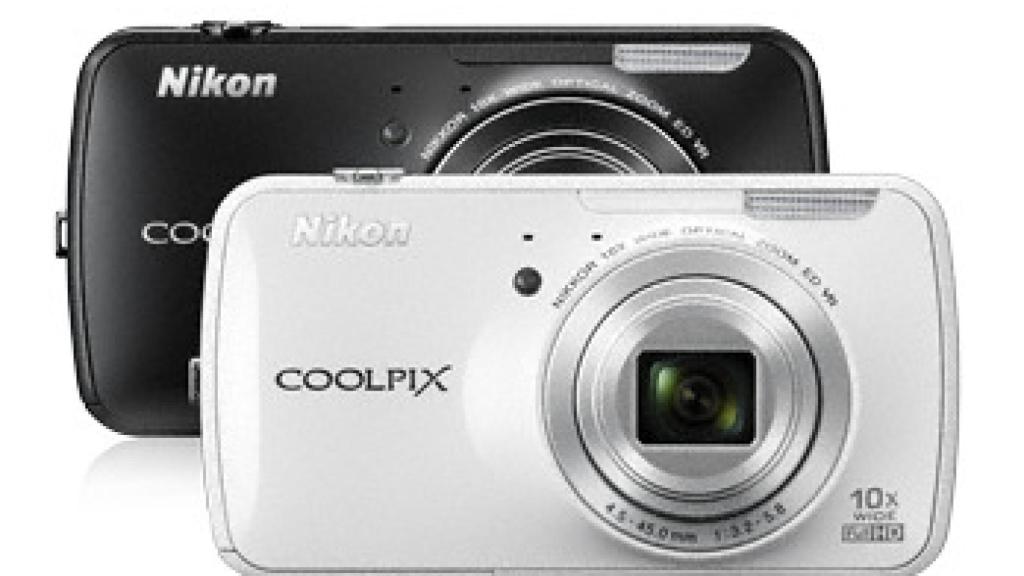 La primera cámara Nikon con Android: Coolpix s800c