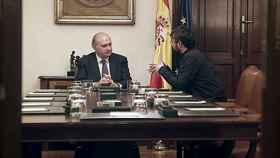 'Salvados': cara a cara entre el ministro del Interior y Jordi Évole