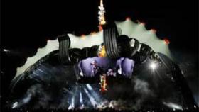 Image: U2 aterriza en Barcelona con un espectáculo galáctico