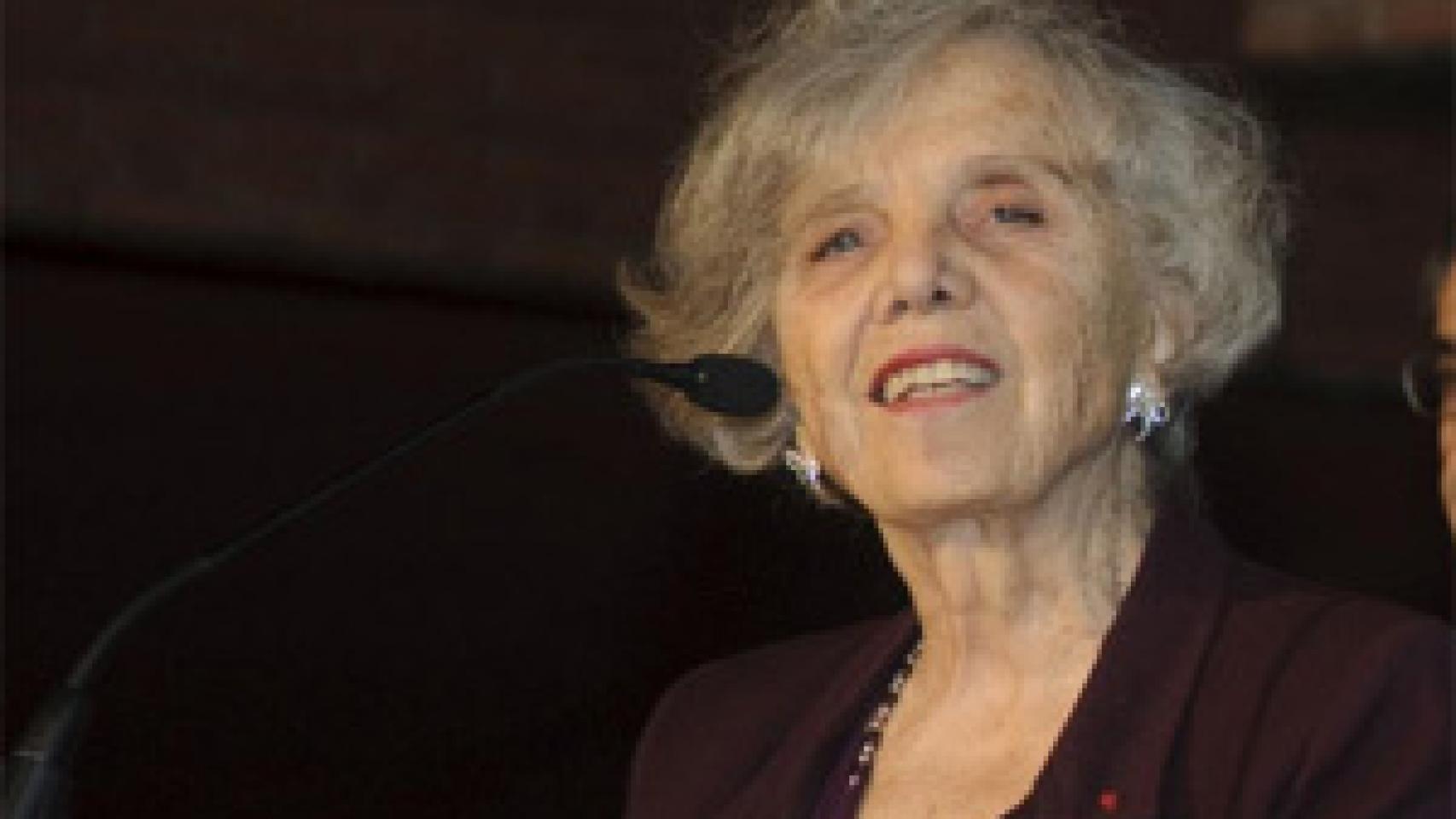 Image: Elena Poniatowska gana el Premio Biblioteca Breve