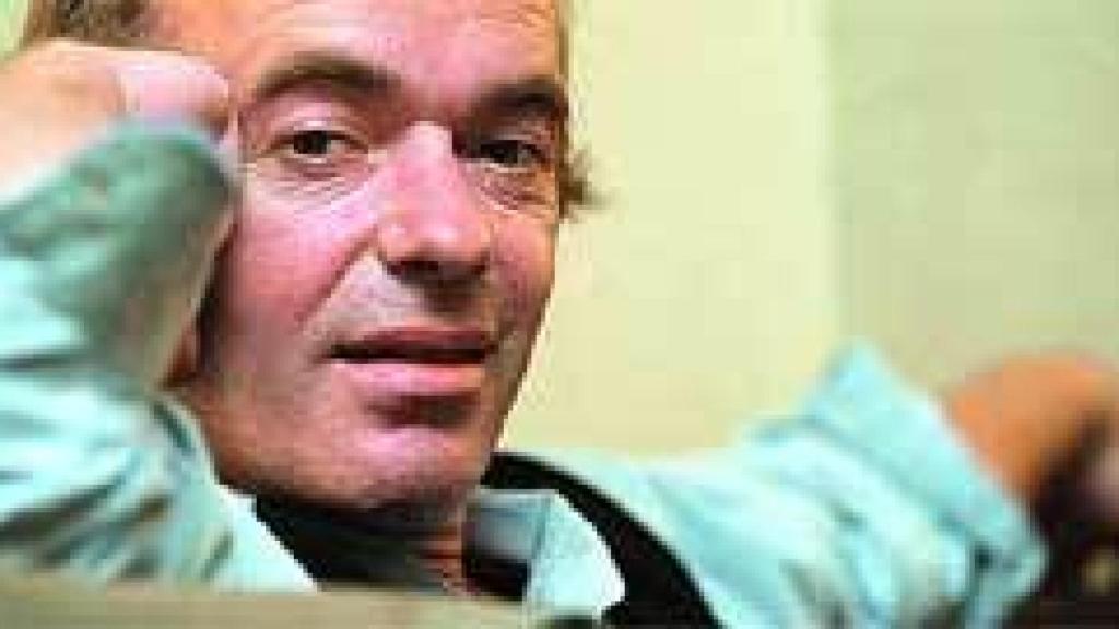 Image: Martin Amis. El escritor inglés pone en solfa a la crítica literaria