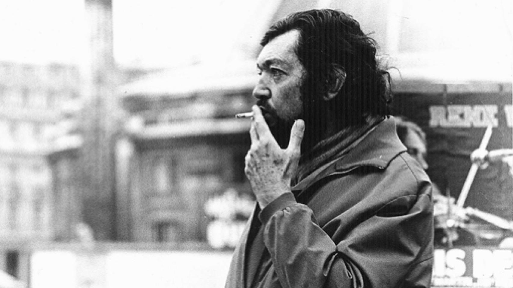 Image: Julio Cortázar, por primera vez