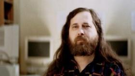 Richard Stallman: “Los smartphones son el sueño de Stalin”