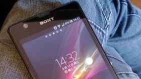 El Sony Xperia ZU vuelve a aparecer desvelando todo su hardware e interfaz