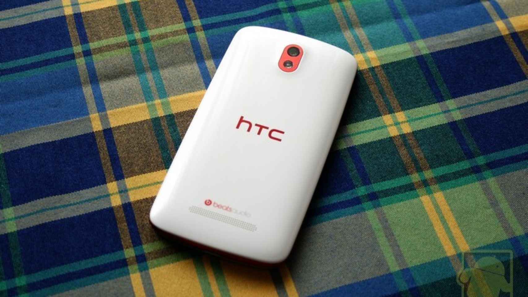 El HTC Desire 500 de 2012