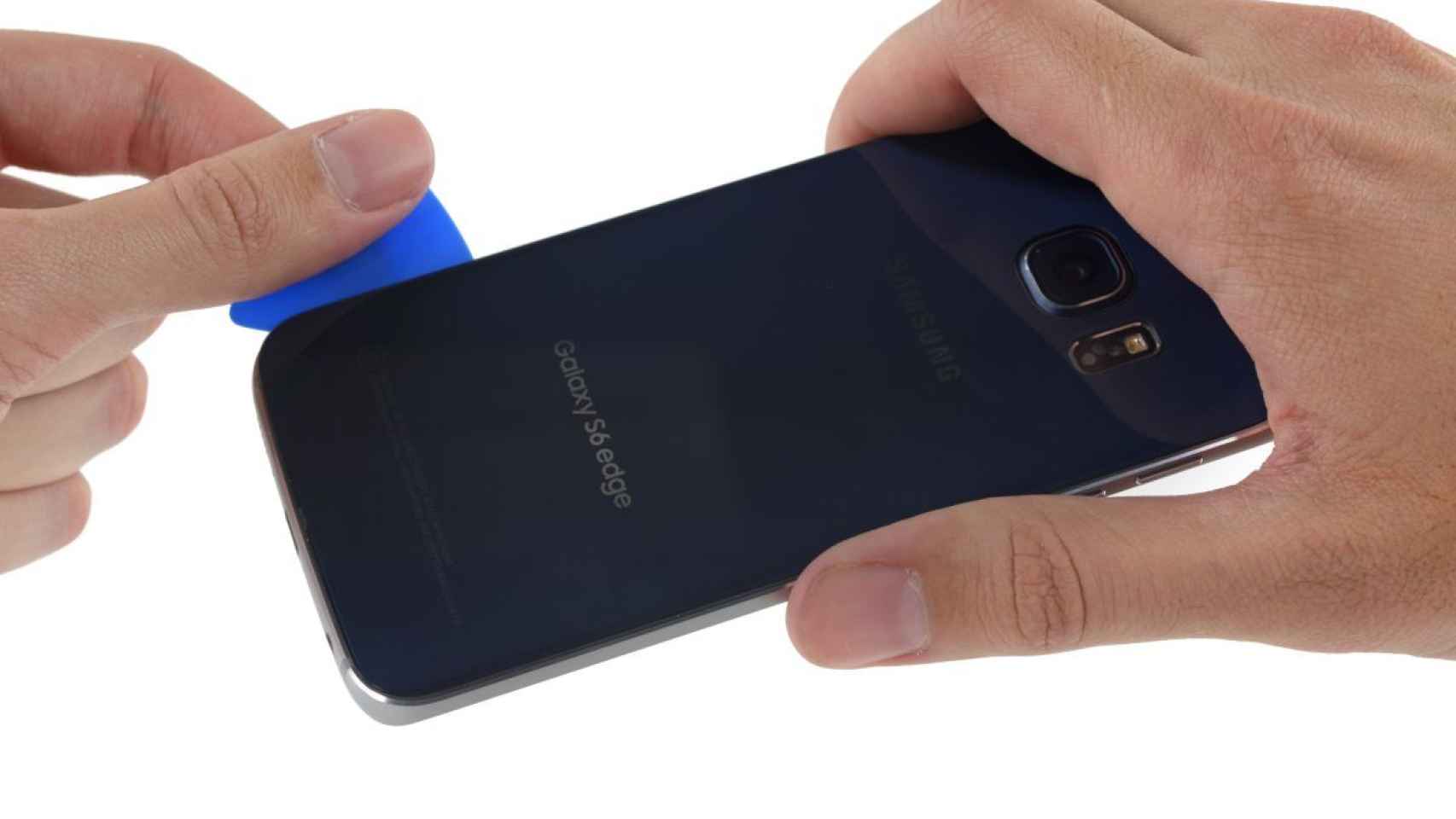 Samsung Galaxy S6 Edge y HTC One M9, casi imposibles de reparar según iFixit