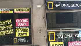 La tienda de National Geographic en Madrid también echa el cierre