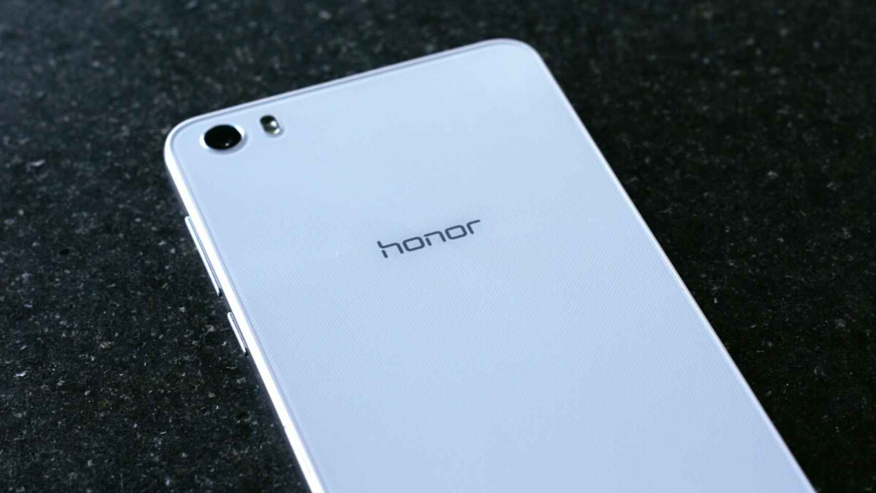 Huawei Honor 7 llegaría en dos versiones diferentes, una con 4GB de RAM