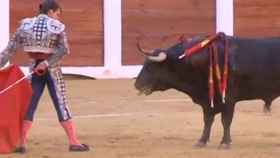 TVE aprovecha un vacío legal para calificar los toros para mayores de 7 años