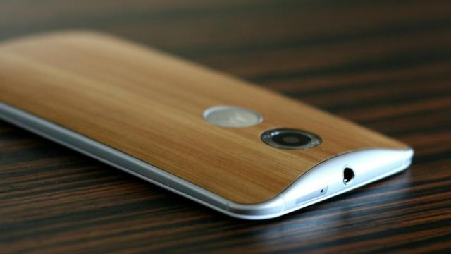 Motorola comienza a actualizar el Moto X de 2013 a Android 5.1 Lollipop