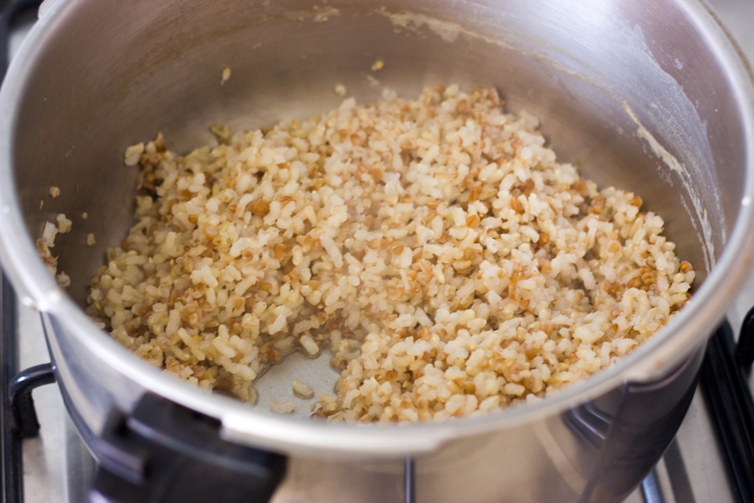 Cómo preparar arroz integral?