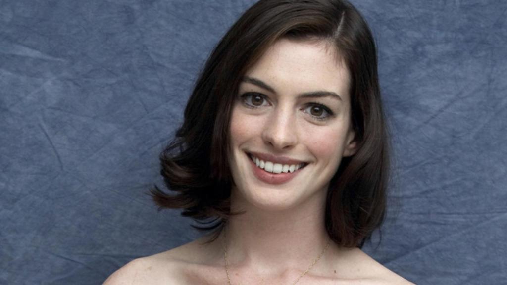 Anne Hathaway