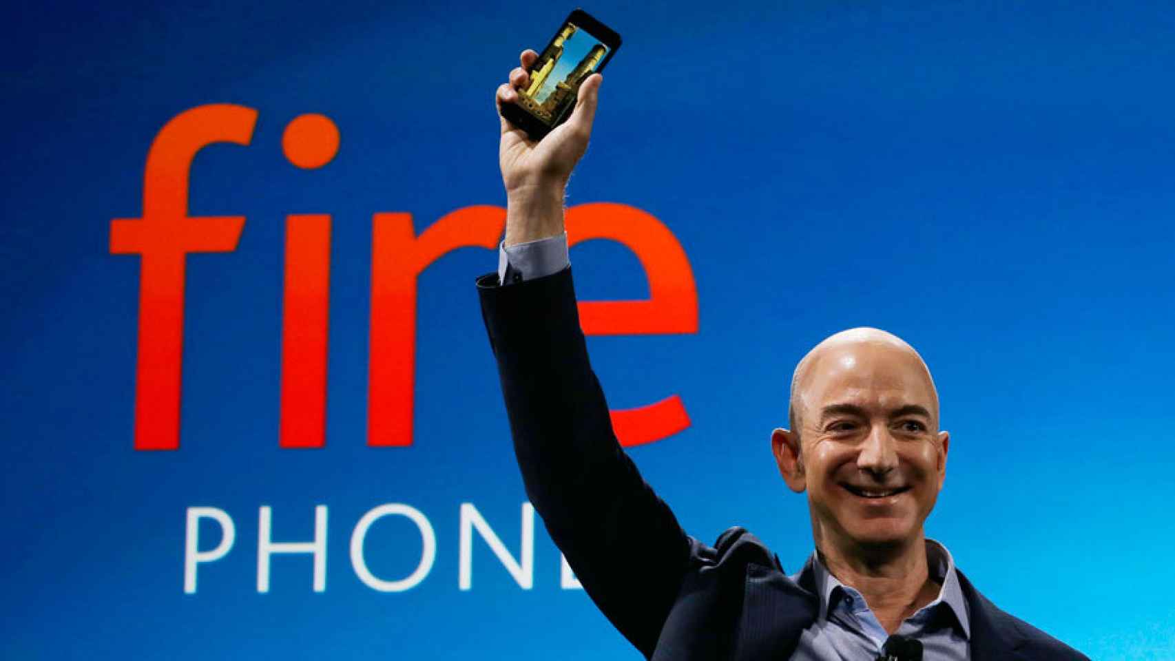 Amazon despide a docenas de ingenieros y pospone el desarrollo del Fire Phone 2