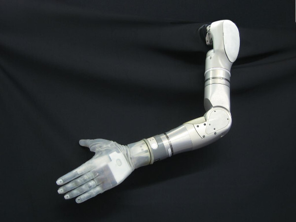 brazo protesico darpa 2