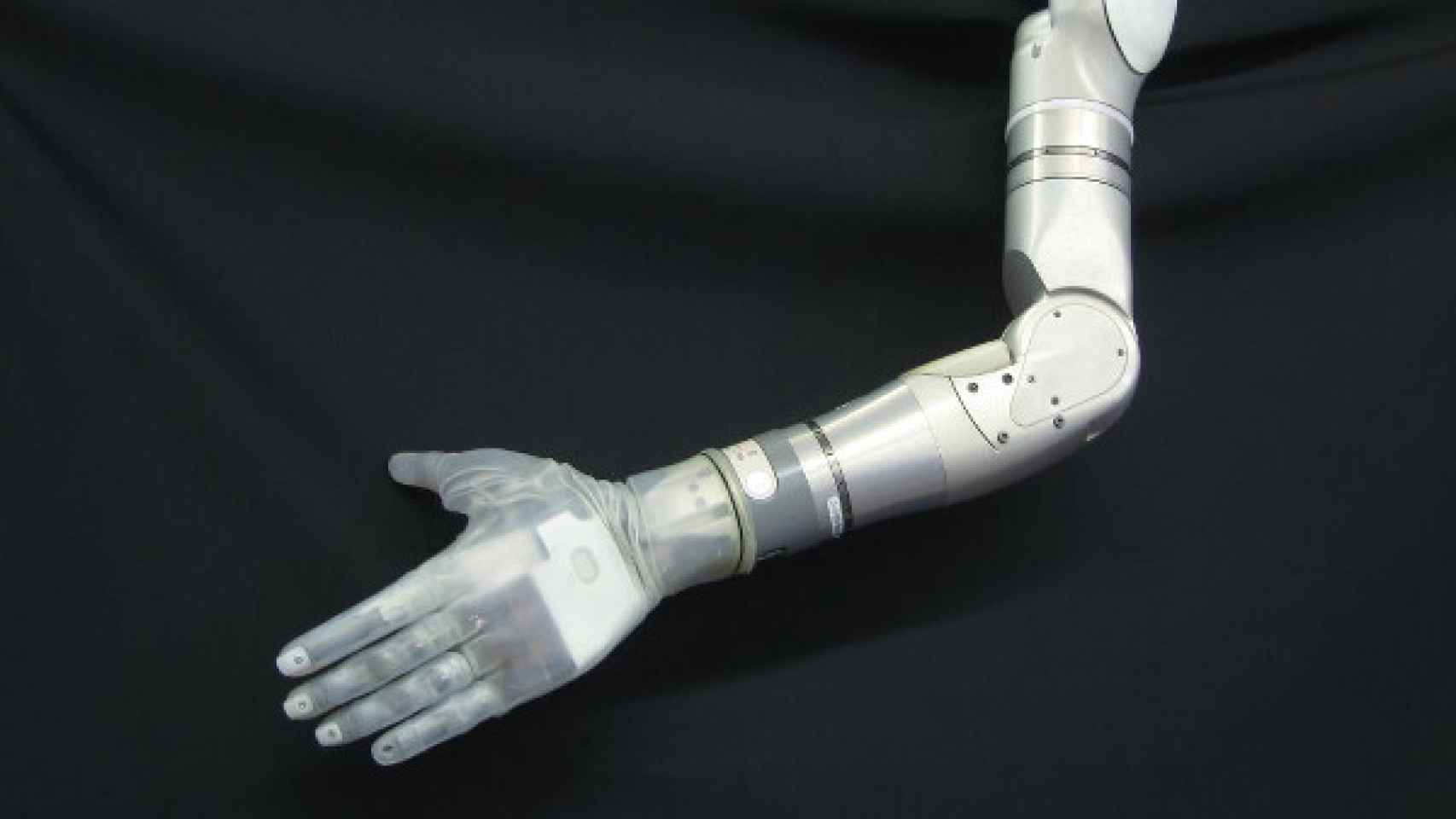 brazo protesico darpa 2