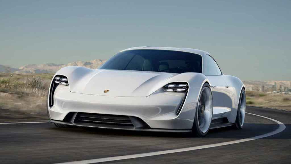 Porsche-mision-e-(1)