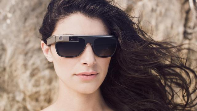 google-glass-partners-with-luxottica-11