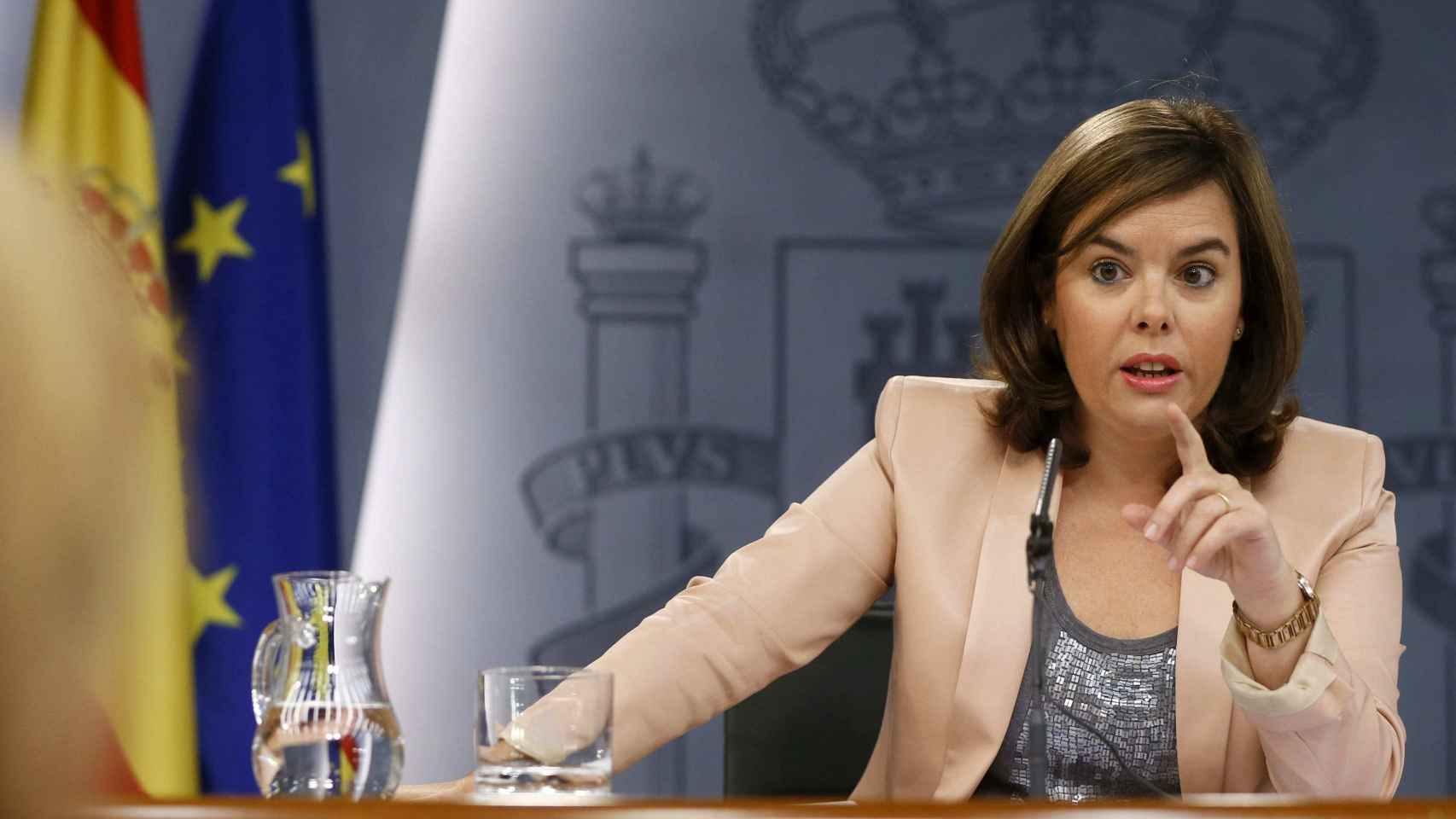 Soraya Sáenz de Santamaría, la cara habitual del Gobierno los viernes.