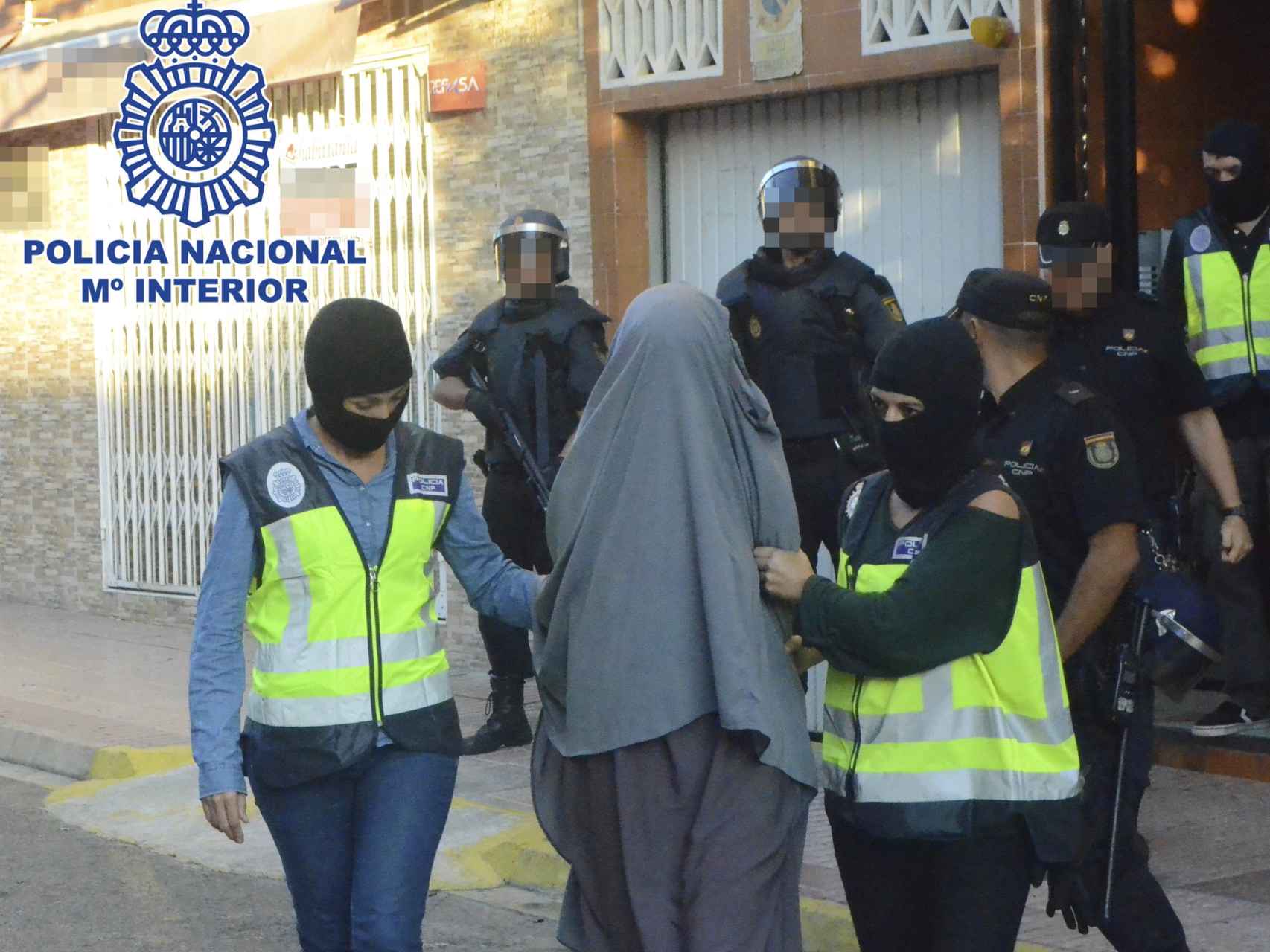 Detención de una joven en Xeraco (Valencia).