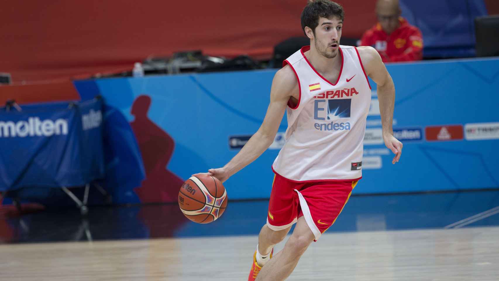 Guillem Vives durante un entrenamiento con la selección española en el EuroBasket.
