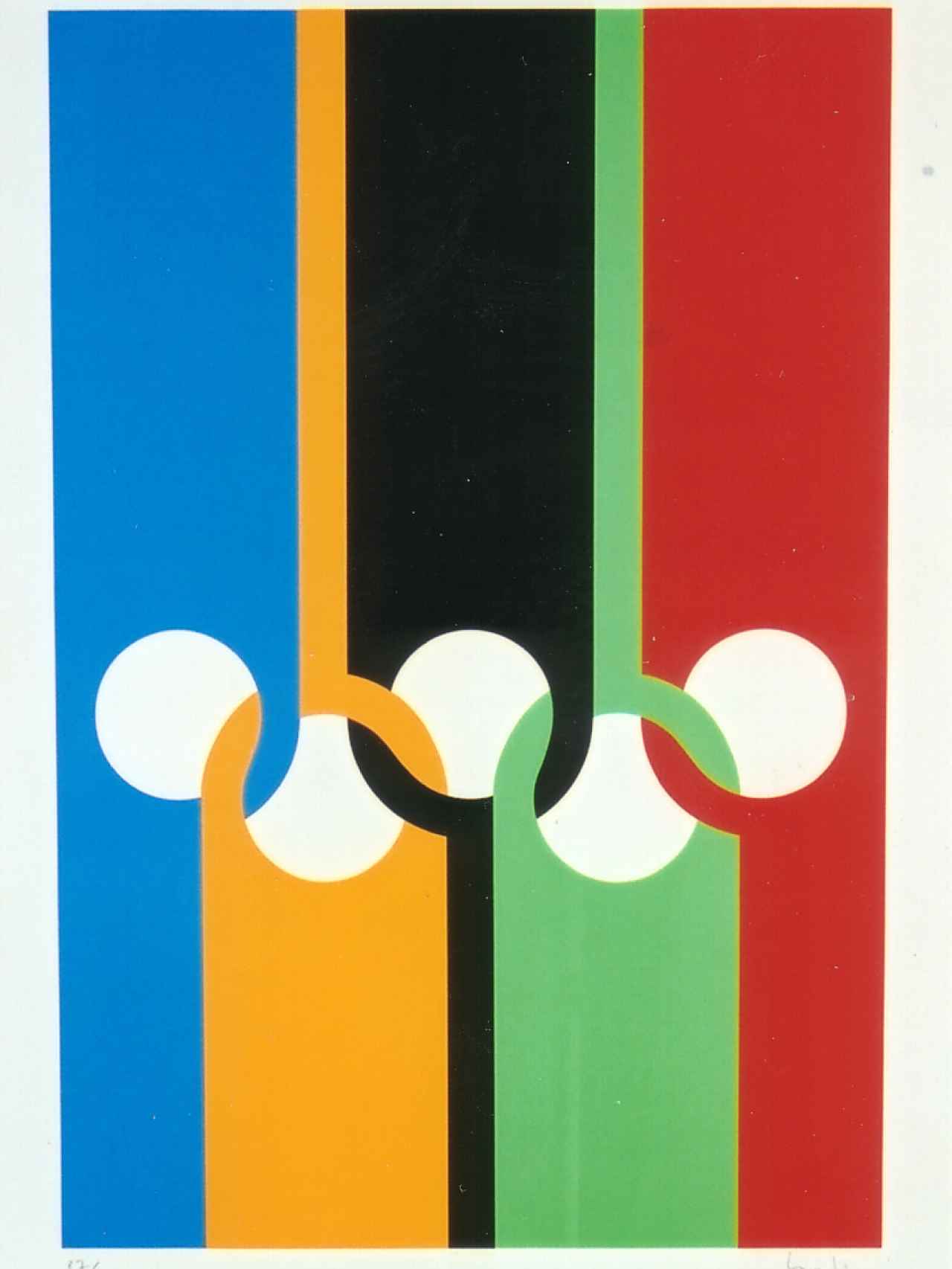 Los anillos olímpicos en versión de 1970.