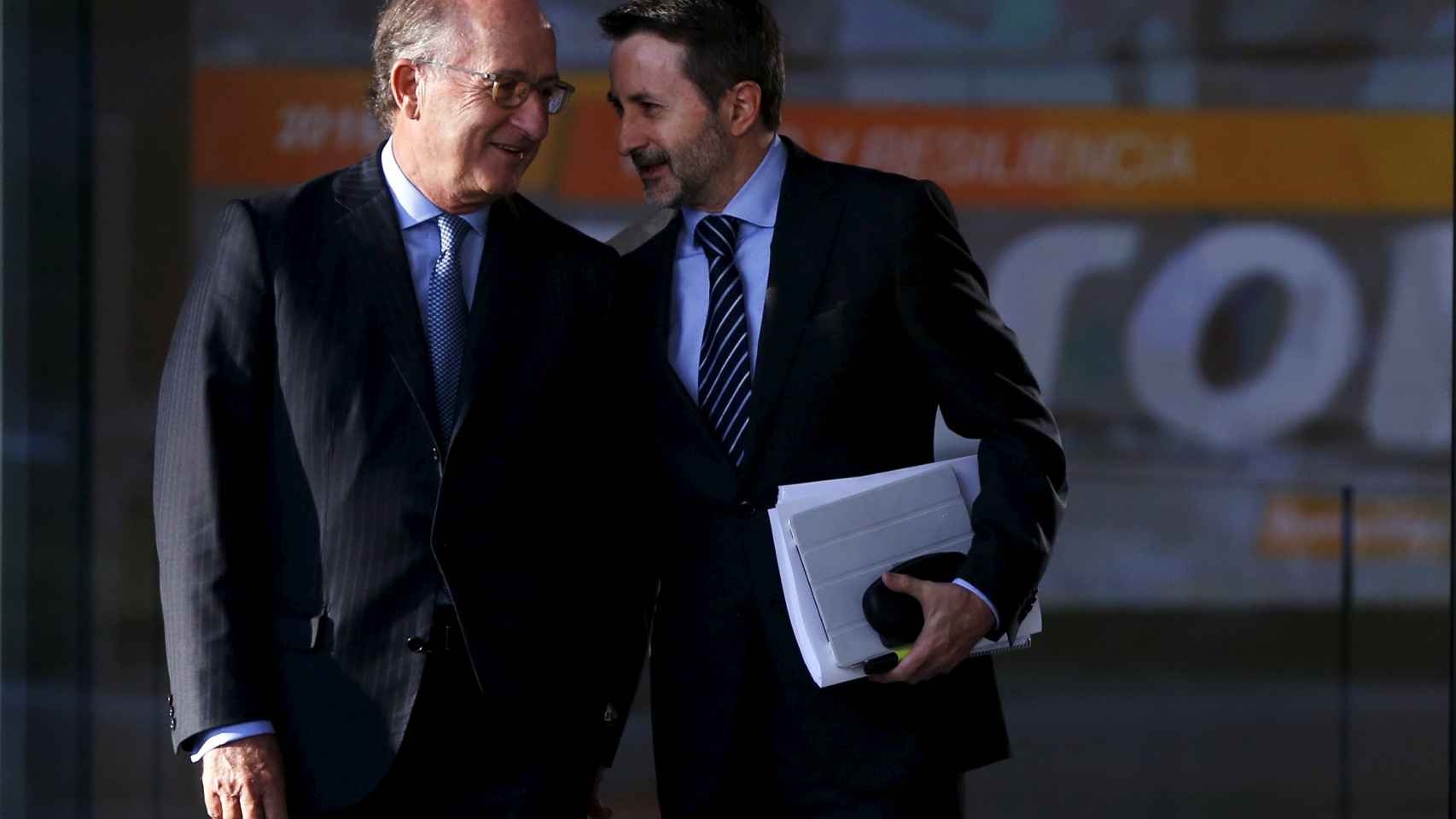 El consejero delegado de Repsol, Josu Jon Imaz (derecha), junto a su presidente, Antonio Brufau.