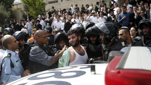Un detenido sospechoso de apuñalar a un israelí.