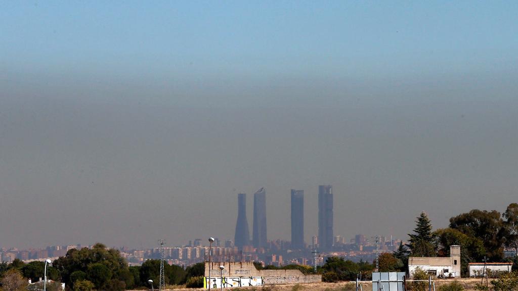 Vista de Madrid con el cielo oscurecido de polución