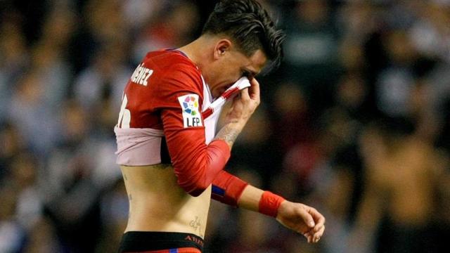 Giménez tras fallar en el gol de Lucas Pérez / EFE