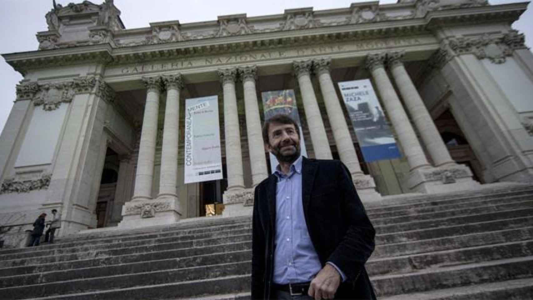 El ministro Franceschini, ante la Galleria Nazionale d'Arte Moderna