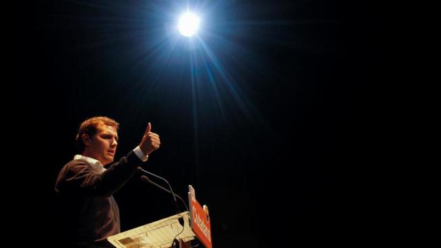 Rivera durante su intervención este sábado en el Teatro Capitol de Barcelona.