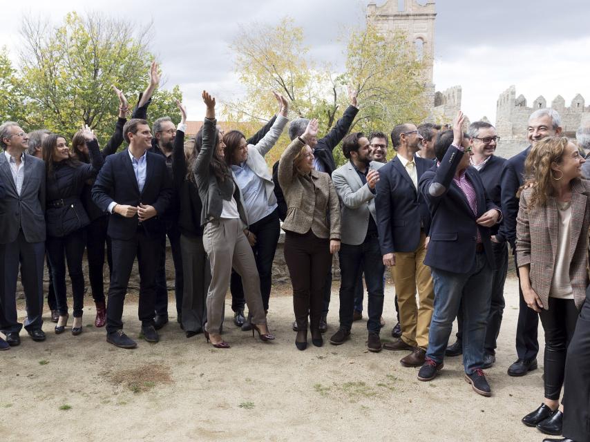 La cúpula de Ciudadanos reunida este domingo.