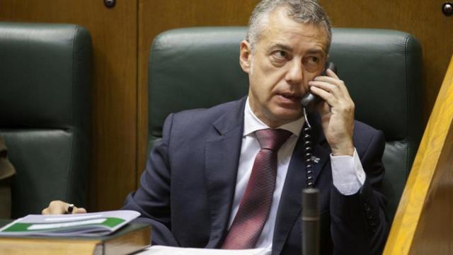 El lehendakari, Iñigo Urkullu, durante un pleno del Parlamento Vasco.