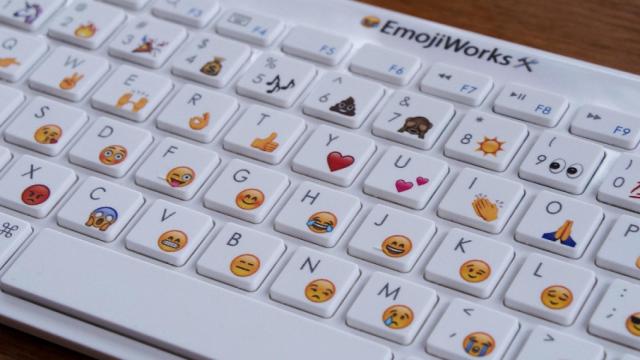 emojikeyboard1