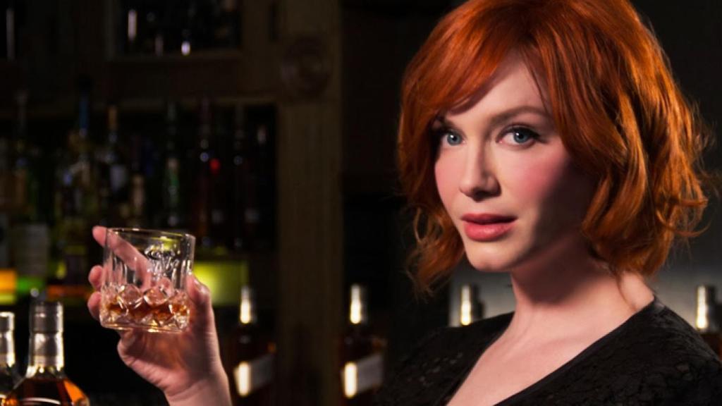 Christina Hendricks en un anuncio de whisky