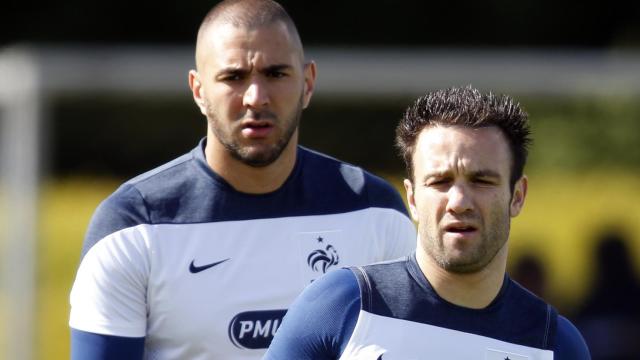Benzema y Valbuena en un entrenamiento con la selección Francesa.