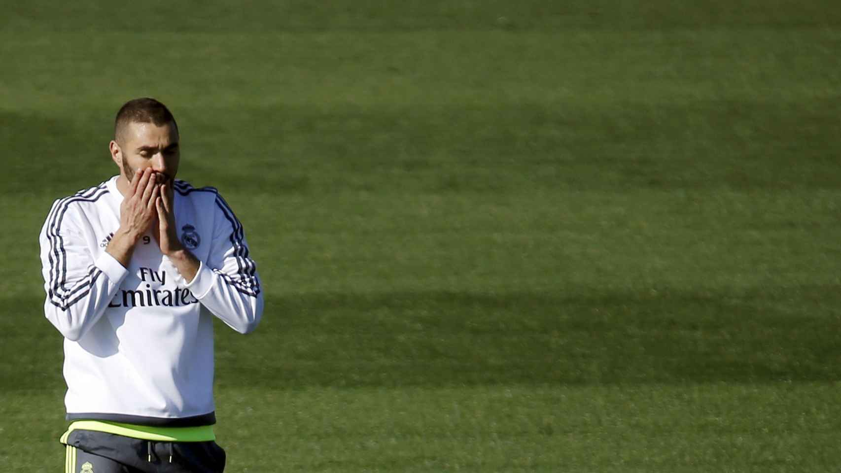 Benzema, en la ciudad deportiva del Real Madrid / Reuters