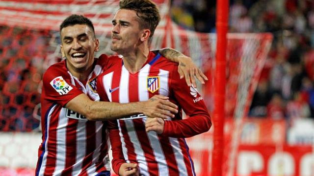 Griezmann celebra el gol junto a Correa / EFE