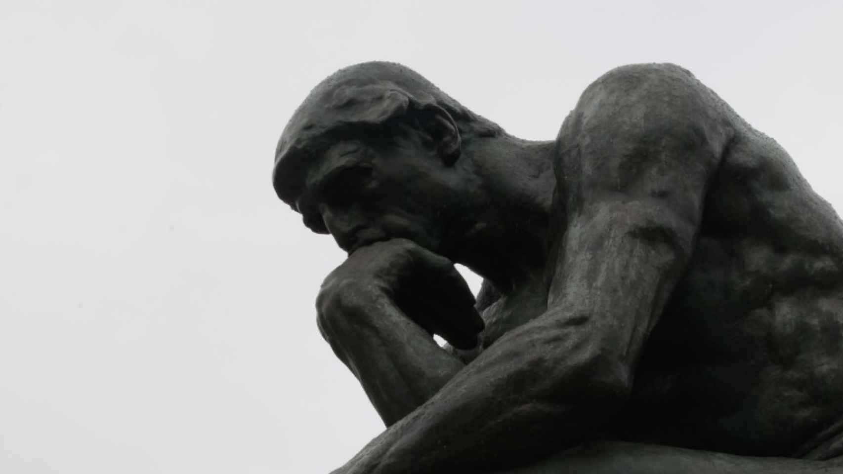 El pensador del escultor Auguste Rodin.